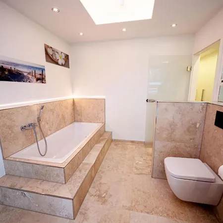 Apartament Have-a-nice-stay - Penthouse I Innenstadt I Wenige Minuten Zum Bahnhof I Riesige Dachterrasse *