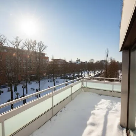 Have-a-nice-stay - Penthouse I Innenstadt I Wenige Minuten Zum Bahnhof I Riesige Dachterrasse